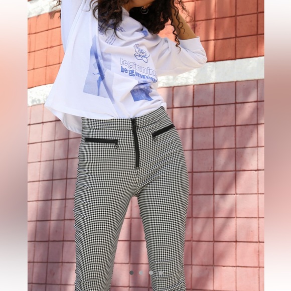 Urban Outfitters High Waisted Zip Front Pants in Gingham - Picture 3 of 6